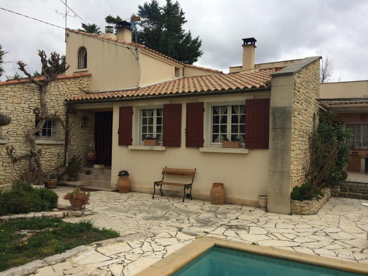 Chambre Dans Villa Charmante Vallabrègues Kültér fotó